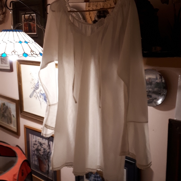 Ladies blouse - Picture 4 of 7